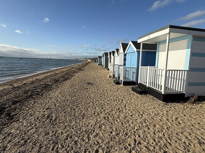 Thorpe Bay Beach and beach huts